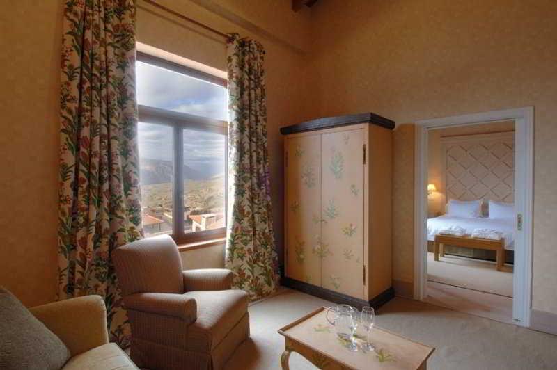 Santa Marina Arachova Hotel Ngoại thất bức ảnh
