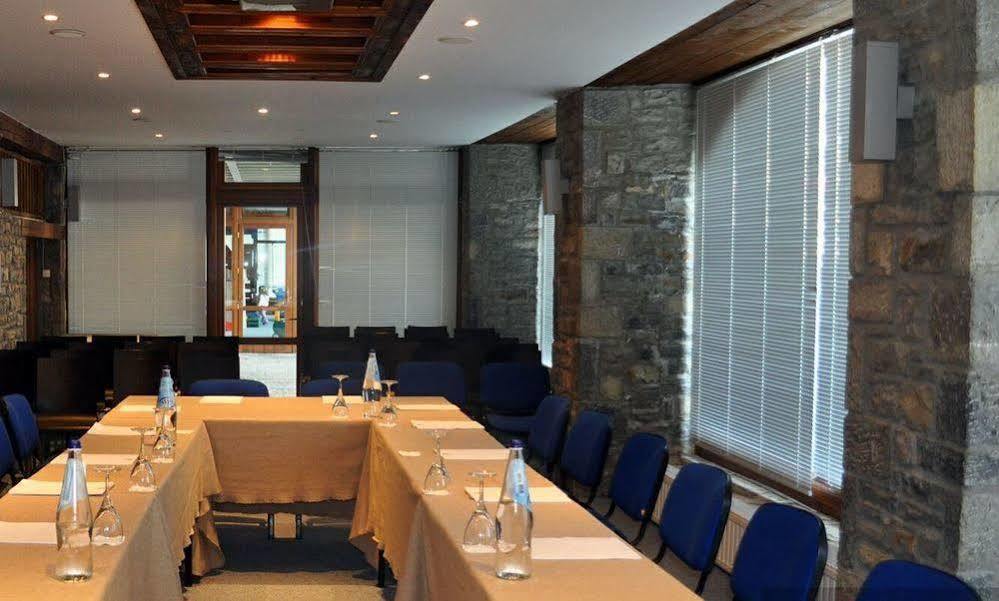 Santa Marina Arachova Hotel Ngoại thất bức ảnh
