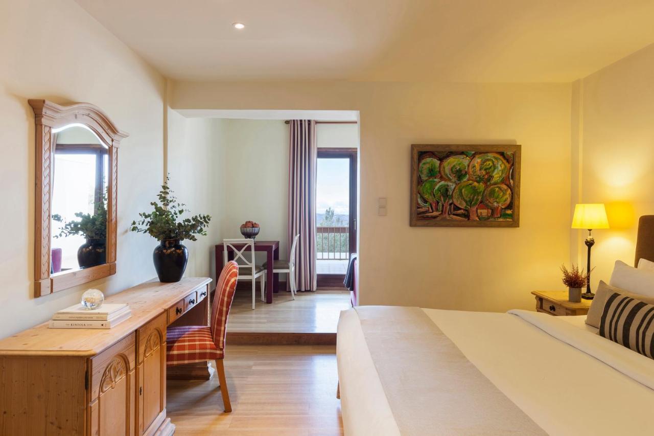 Santa Marina Arachova Hotel Ngoại thất bức ảnh
