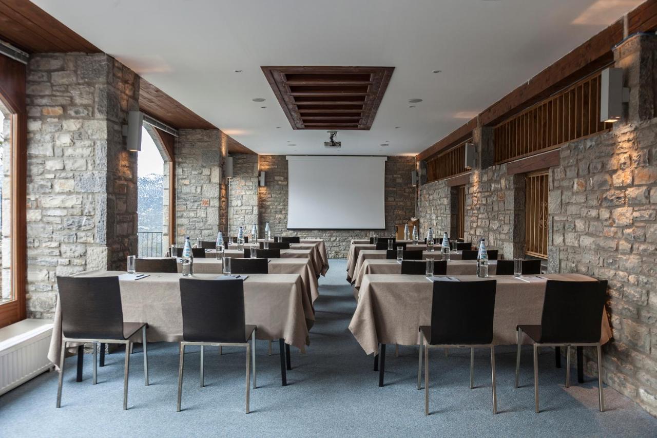 Santa Marina Arachova Hotel Ngoại thất bức ảnh