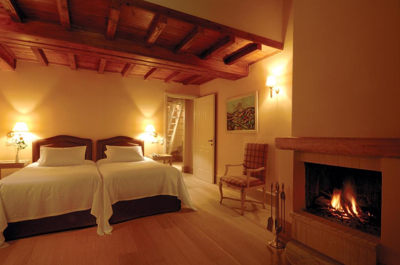 Santa Marina Arachova Hotel Ngoại thất bức ảnh